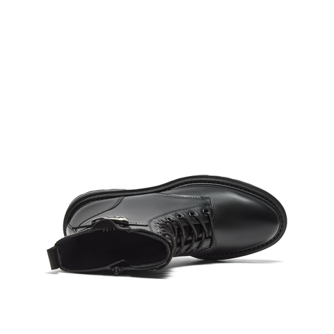 真美诗2025年冬季新款帅气干练金属饰扣牛皮革马丁靴YPU37DZ5