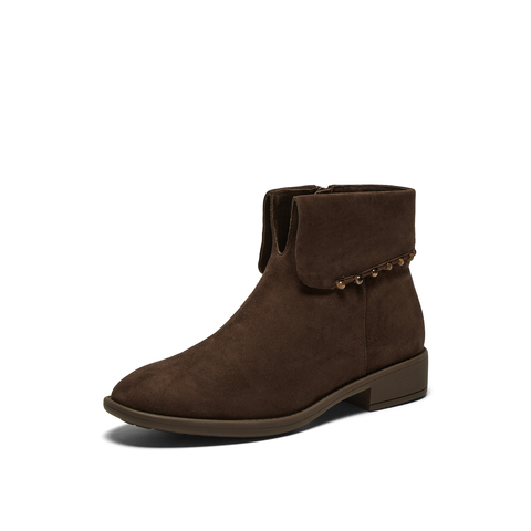 真美诗2025年冬季新款翻领V口复古知性羊皮革纯色时装靴YZK16DD5