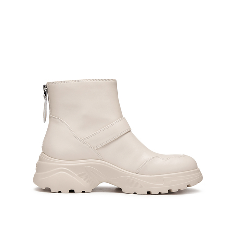 真美诗2025年冬季新款轻盈挺阔甜酷牛皮厚底时装靴YYM82DD5