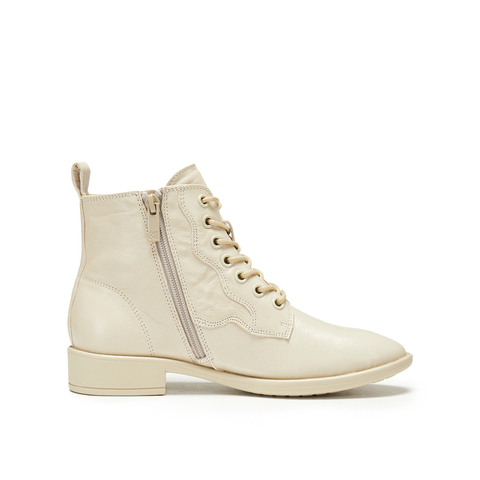 真美诗2025年冬季新款飒爽干练羊皮革经典马丁靴YZK21DD5