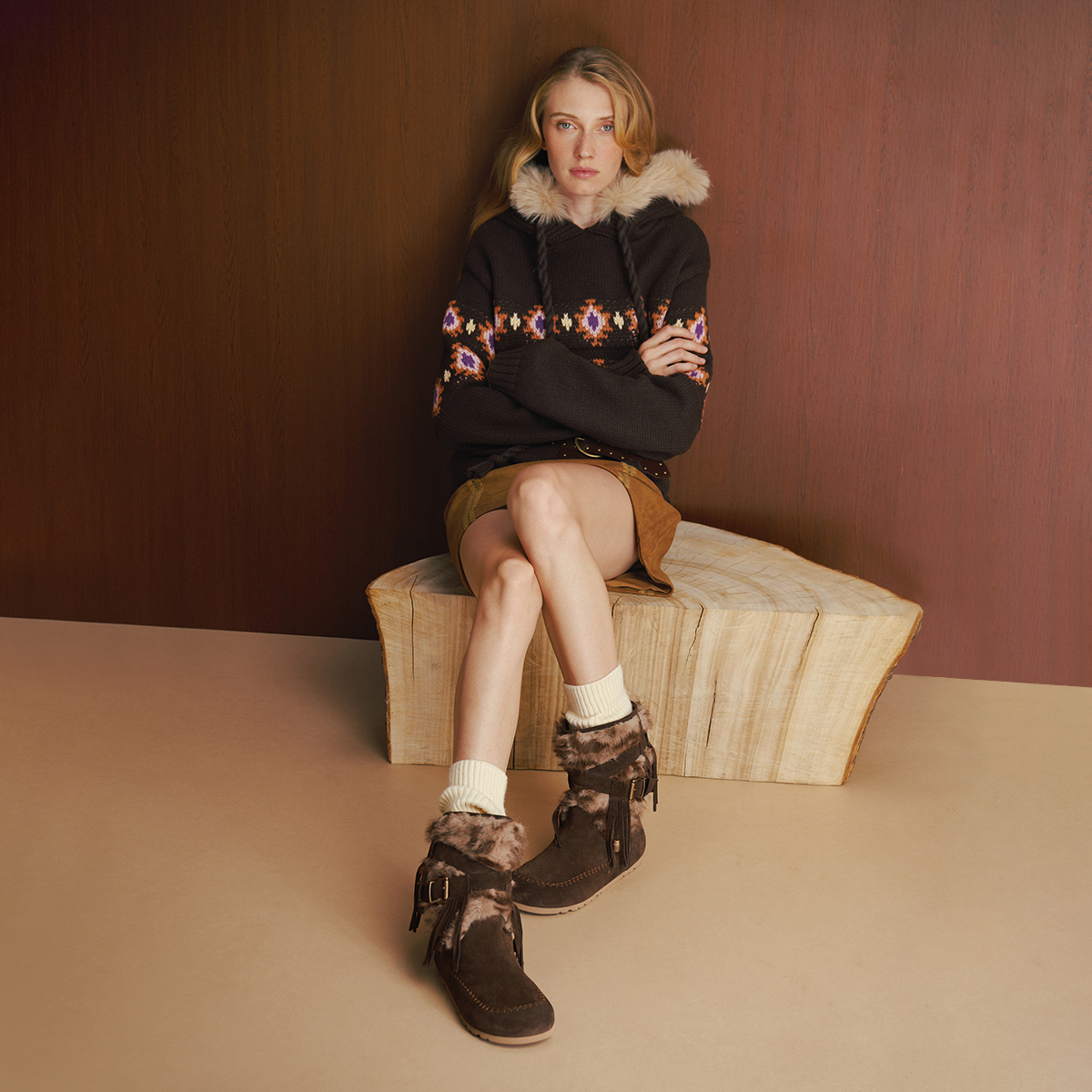 真美诗2025年冬季新款时髦波西风吊坠毛毛雪地靴Y1Y04DS5