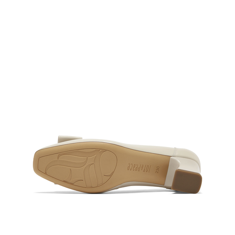 真美诗2026年春季新款简约饰扣舒适通勤牛皮革女鞋18086AQ6