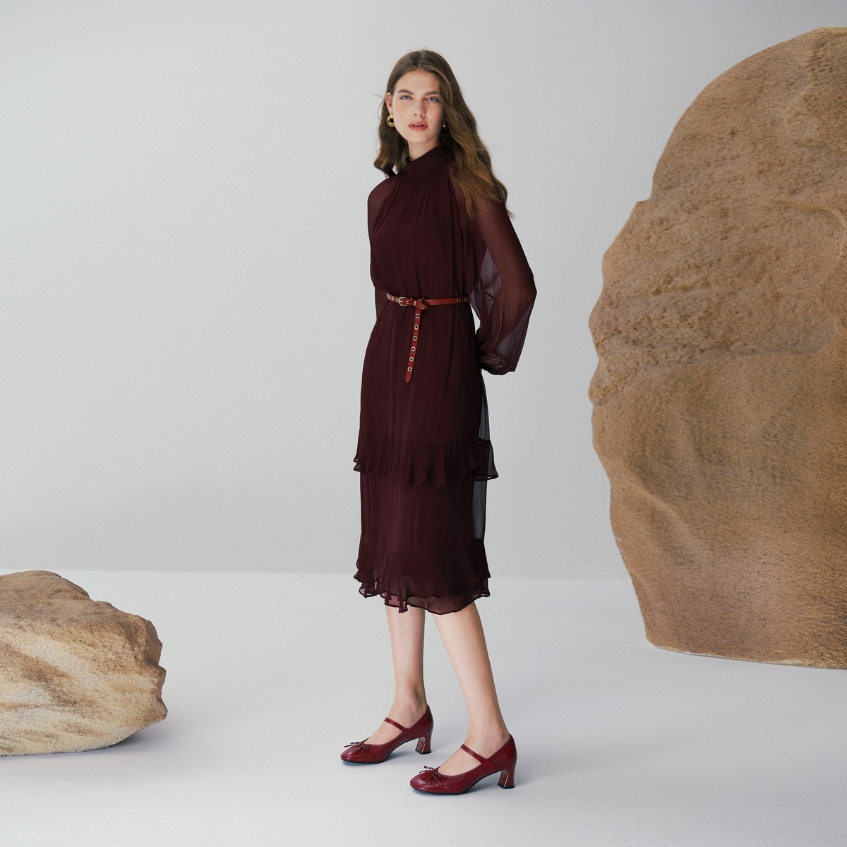 真美诗2026年春季新款精致优雅微抓褶舒适羊皮芭蕾舞鞋85Z35AQ6