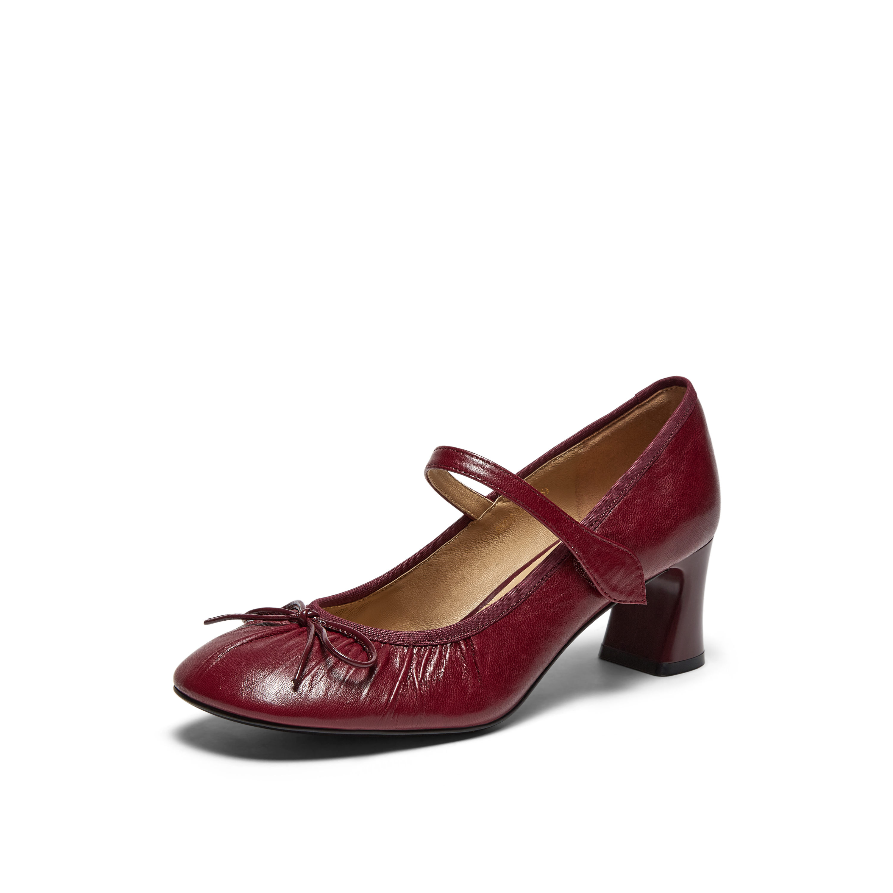 真美诗2026年春季新款精致优雅微抓褶舒适羊皮芭蕾舞鞋85Z35AQ6