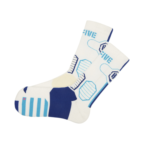 LI-NING李宁2024中性篮球中长袜AWLU005-16