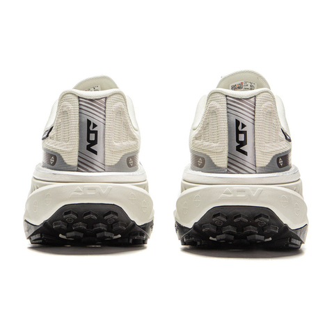 LI-NING李宁2025中性的卢2 CTRL跑步ARNV011-8