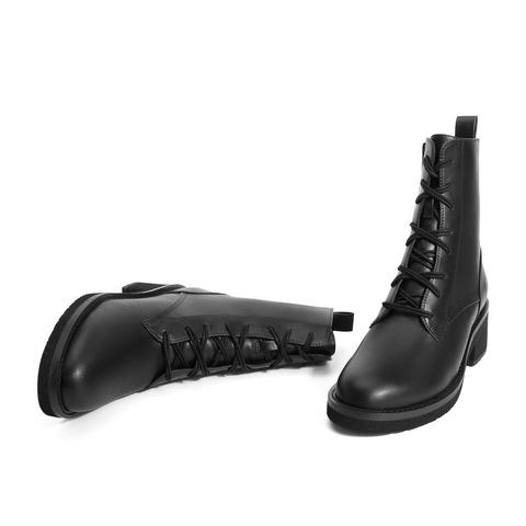 15MINS2020新款英伦多孔马丁靴女ins时尚百搭厚度增高中筒靴女UTM04DZ0