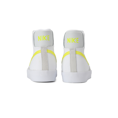 Nike耐克女子WMNS NIKE BLAZER MID '77复刻鞋CZ0362-100
