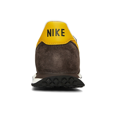 Nike耐克2021年中性NIKE WAFFLE TRAINER 2 SP复刻鞋DB3004-200