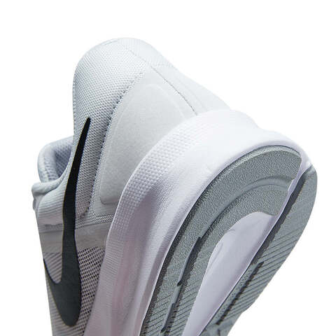 nike耐克2023年新款男子NIKE RUN SWIFT 3跑步鞋DR2695-005