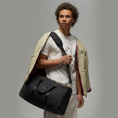 nike耐克2023年新款大童行李包拎包挽包JD2313002GS-002-023