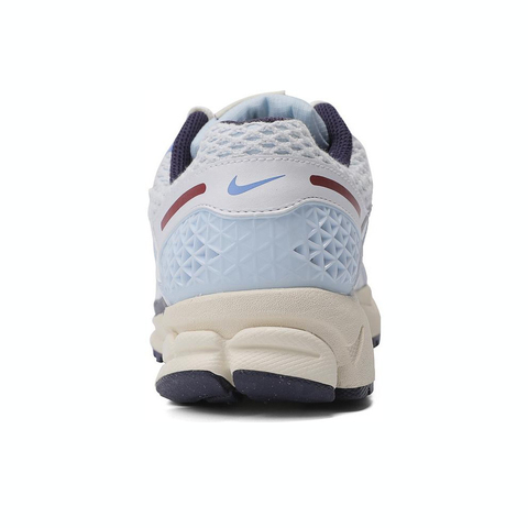 nike耐克2023年新款女子W NIKE ZOOM VOMERO 5板鞋/复刻鞋FV8111-451