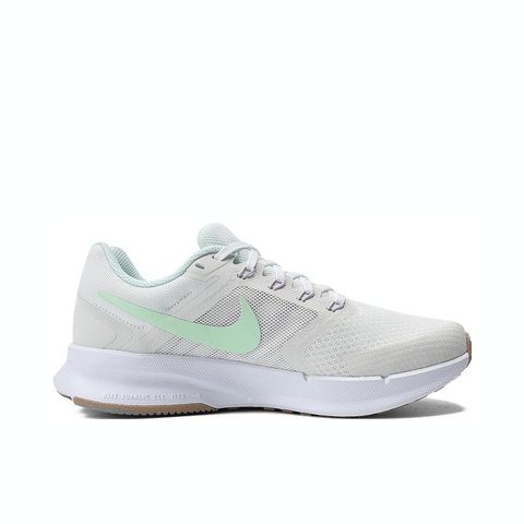 NIKE耐克2024女子W NIKE RUN SWIFT 3跑步鞋HJ3493-131