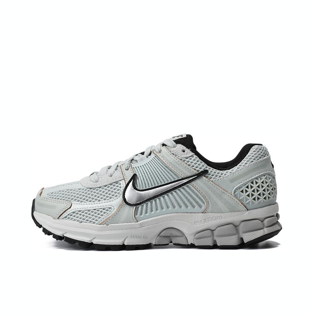 NIKE耐克2024女子W NIKE ZOOM VOMERO 5板鞋FN6742-001