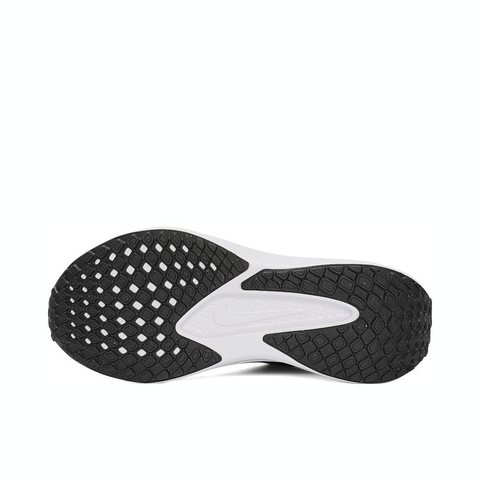 NIKE耐克2024女子WMNS NIKE QUEST 6跑步FD6034-001