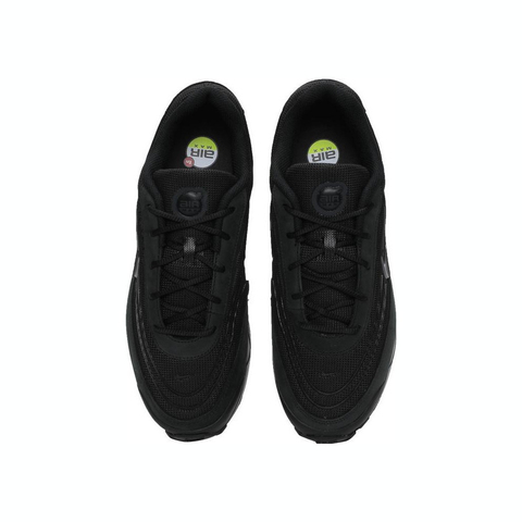 NIKE耐克2024男子NIKE AIR MAX VERSE休闲板鞋/复刻鞋FV1302-001