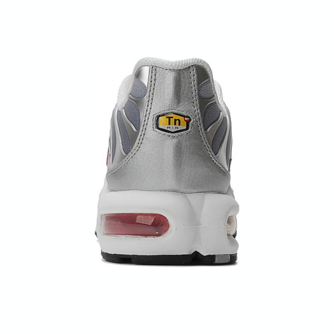 NIKE耐克2024女子W AIR MAX PLUS休闲板鞋/复刻鞋HM9654-001