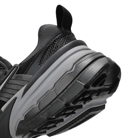 NIKE耐克2024女子W NIKE V2K RUN休闲鞋FD0736-005