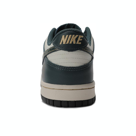 NIKE耐克2024男子NIKE DUNK LOW (GS)儿童复刻鞋FB9109-301