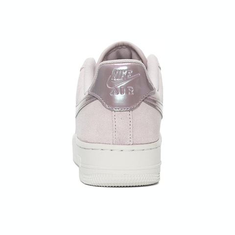 NIKE耐克2024女子WMNS AIR FORCE 1 '07 SE休闲板鞋/复刻鞋HJ4401-001