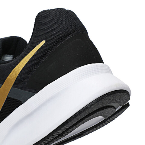 NIKE耐克2025男子NIKE RUN SWIFT 3跑步DR2695-010
