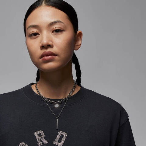 NIKE耐克2025女子AS W J SS GFX GF TEE DD针织无领短THV1273-045