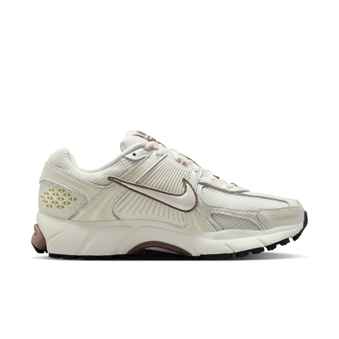 NIKE耐克2025女子W NIKE ZOOM VOMERO 5休闲IB8129-133