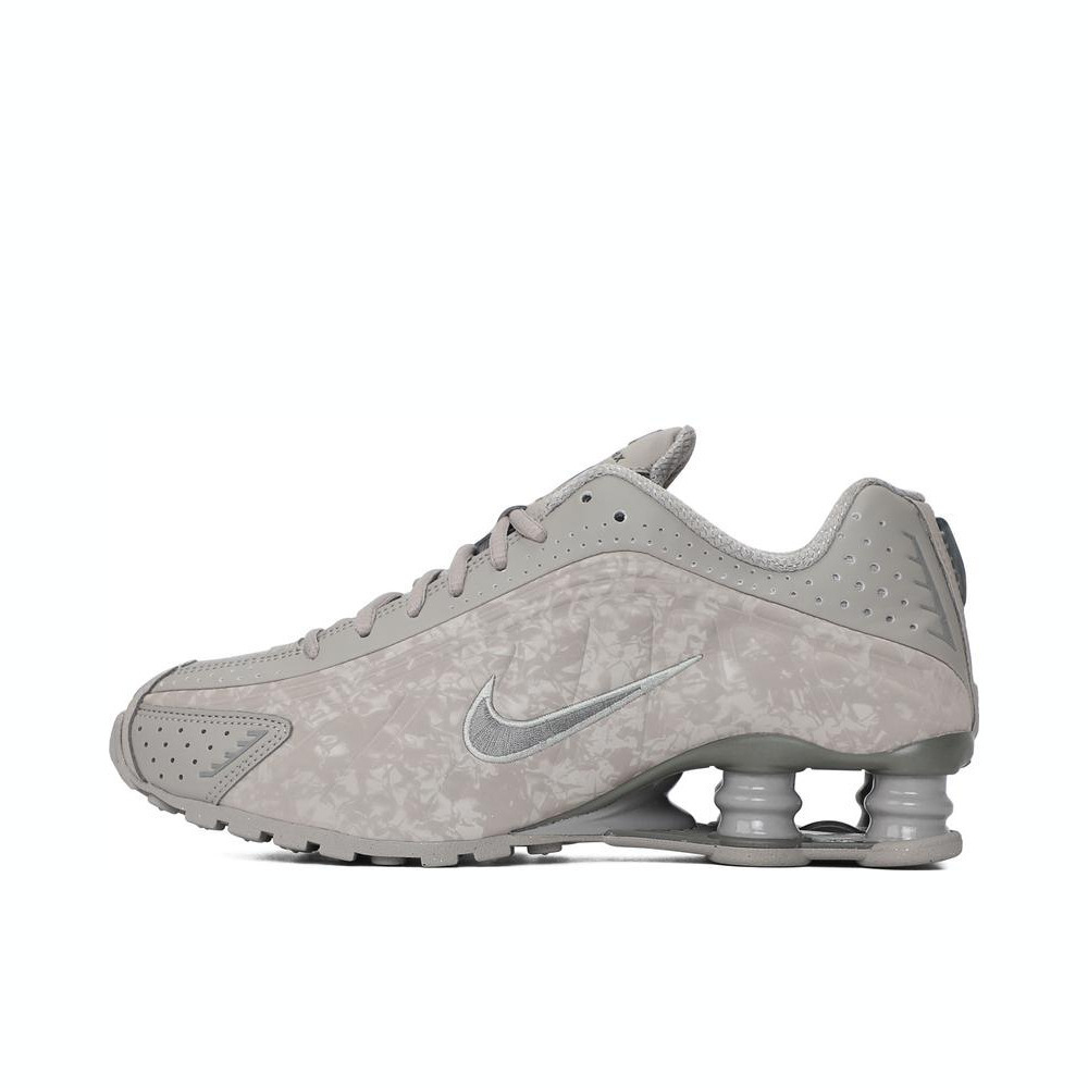 NIKE耐克2025女子W NIKE SHOX R4休闲HV0934-001