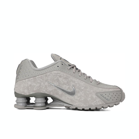 NIKE耐克2025女子W NIKE SHOX R4休闲HV0934-001