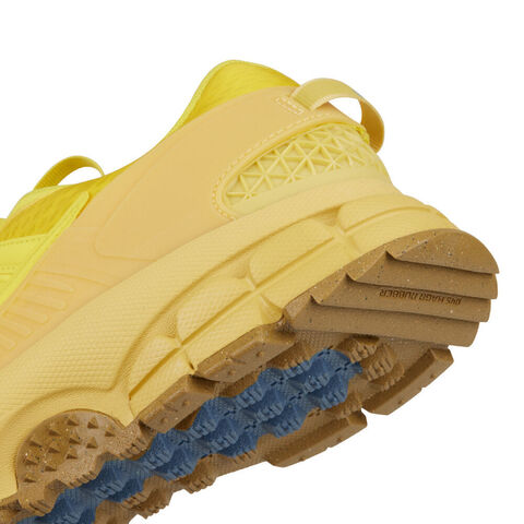 NIKE耐克2025男子NIKE ZOOM VOMERO ROAM休闲HJ4646-700