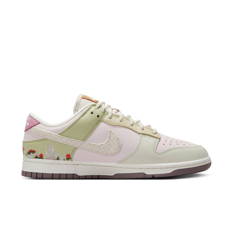 NIKE耐克2025女子W NIKE DUNK LOW LX休闲IB8876-661
