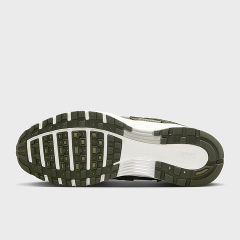 NIKE耐克2025男子NIKE P-6000 SE休闲HF0015-301