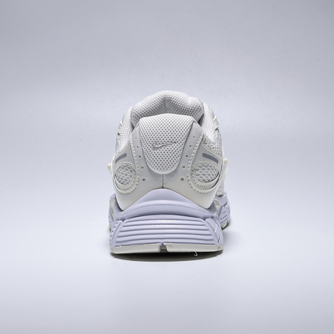 NIKE耐克2025女子W NIKE V5 RNR休闲IH6355-047