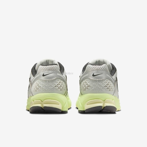 NIKE耐克2025女子W NIKE ZOOM VOMERO 5休闲IM3376-007