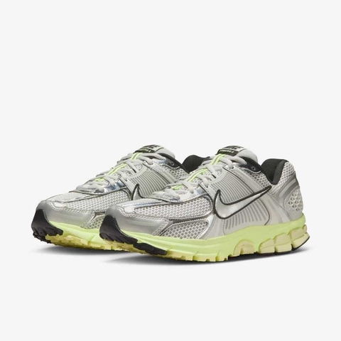 NIKE耐克2025女子W NIKE ZOOM VOMERO 5休闲IM3376-007