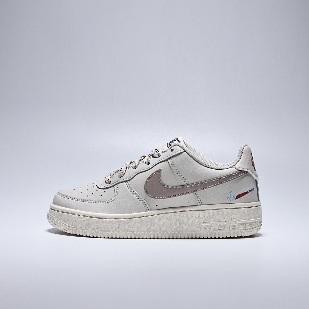 NIKE耐克2025男大童AIR FORCE 1 LV8 1 (GS)儿童HQ1907-100
