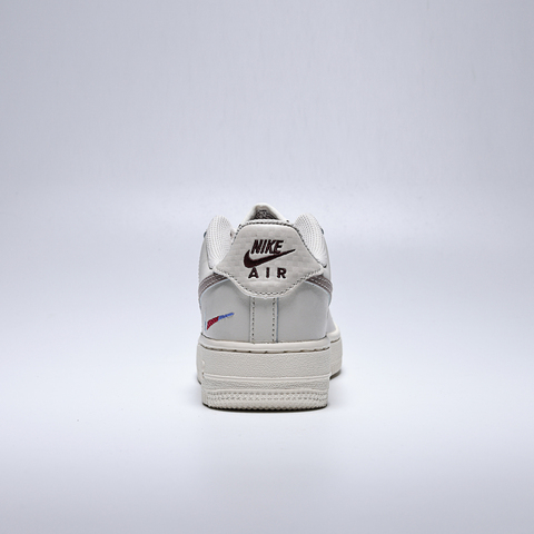 NIKE耐克2025男大童AIR FORCE 1 LV8 1 (GS)儿童HQ1907-100