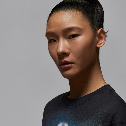 NIKE耐克2025女子AS W J SPT DF SS GFX MJ TEE针织无领短TIB1964-010