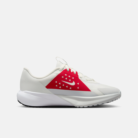 NIKE耐克2025大童SONIC FLY (GS)儿童FZ0017-101