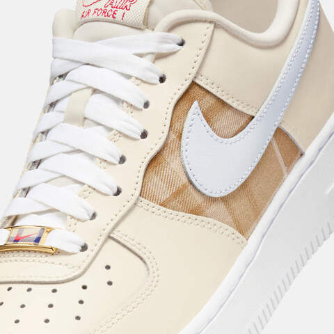 NIKE耐克2025女子WMNS AIR FORCE 1 '07 LX休闲IH7352-001