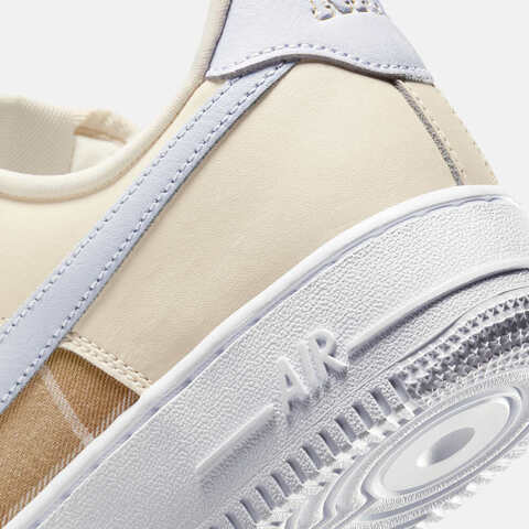 NIKE耐克2025女子WMNS AIR FORCE 1 '07 LX休闲IH7352-001