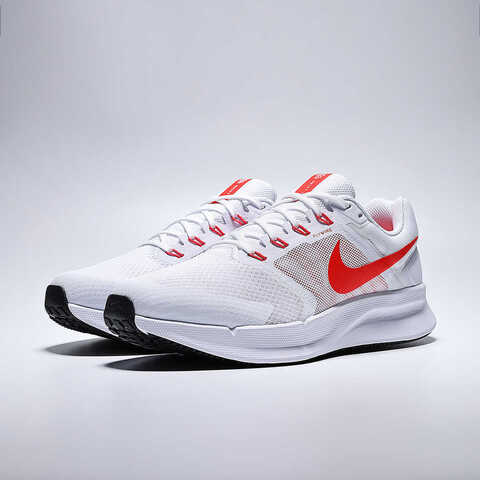 NIKE耐克2025男子NIKE RUN SWIFT 3跑步DR2695-109