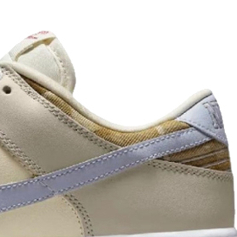 NIKE耐克2025女子W NIKE DUNK LOW LX休闲IH7354-101