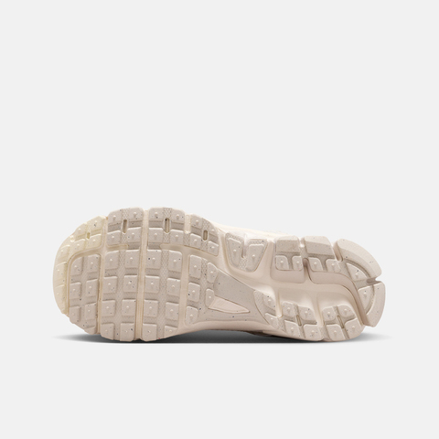 NIKE耐克2025男大童VOMERO 5 EE (GS)儿童IB5853-002