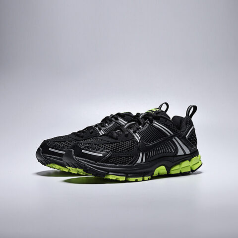 NIKE耐克2025男大童VOMERO 5 (GS)儿童HF6998-009