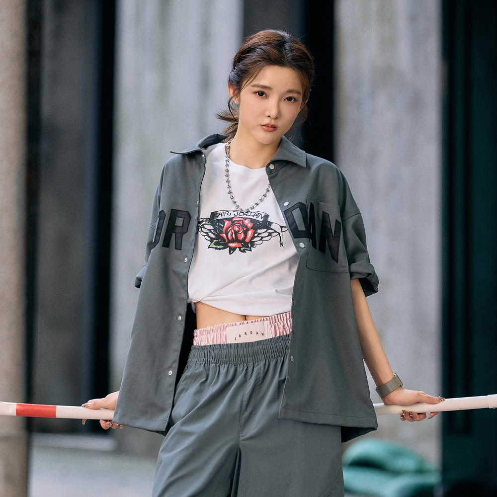 NIKE耐克2025女子AS W J FLT SS WOVEN TOP短袖衬衫HQ9200-068