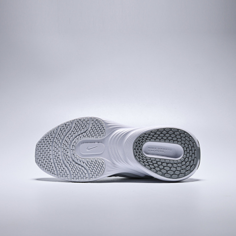 NIKE耐克2025男大童NIKE UPLIFT SC (GS)儿童IF1749-101