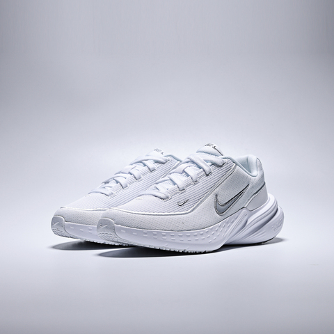 NIKE耐克2025男大童NIKE UPLIFT SC (GS)儿童IF1749-101