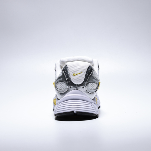 NIKE耐克2025女子W NIKE V5 RNR休闲HQ7901-105