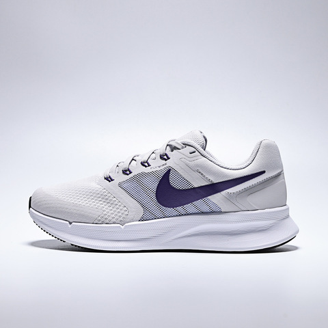 NIKE耐克2025女子W NIKE RUN SWIFT 3跑步DR2698-014